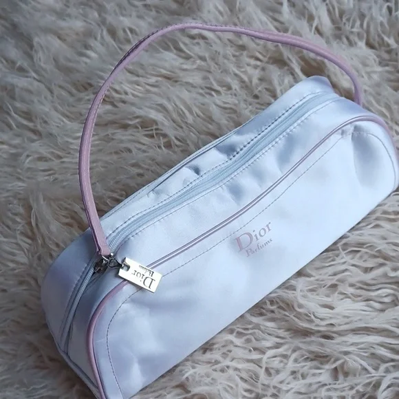 Dior cosmetic bag - Picture 1 of 16